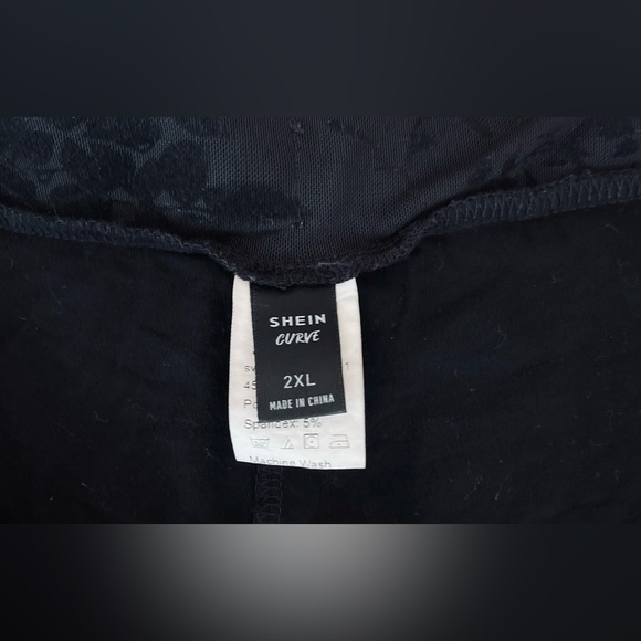 SHEIN Sheer Floral Flocked Black Mesh Plus Size Overlay Leggings- Size XXL /2XL - Picture 4 of 4